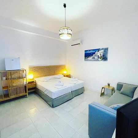 Albatross Hotel Livadi  Ngoại thất bức ảnh