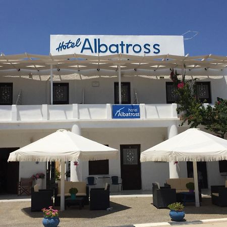 Albatross Hotel Livadi  Ngoại thất bức ảnh