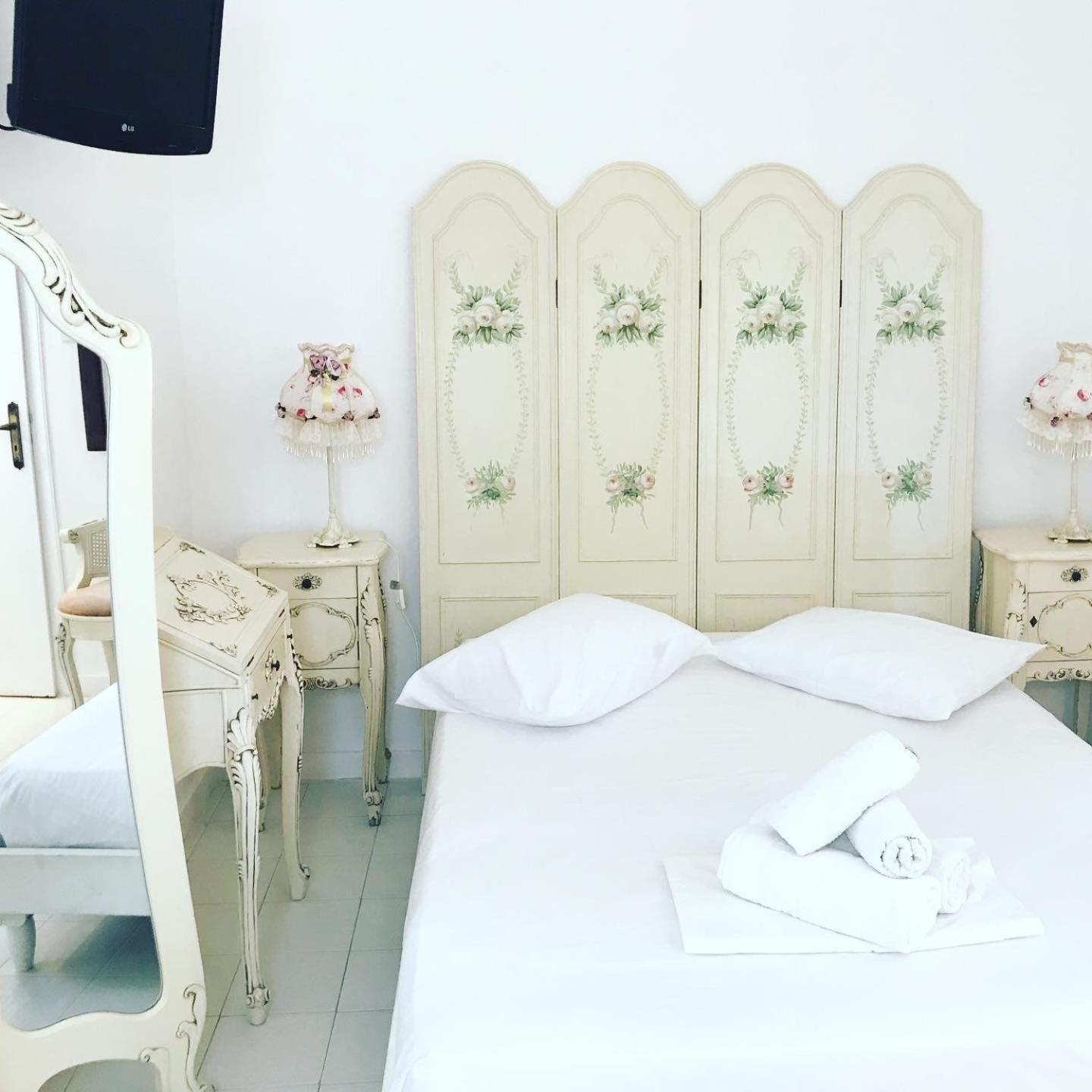 Albatross Hotel Livadi  Phòng bức ảnh