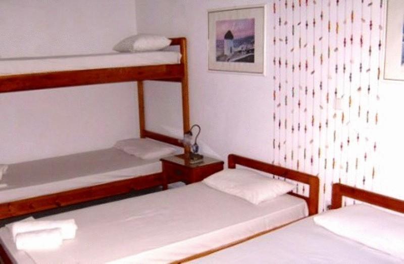 Albatross Hotel Livadi  Phòng bức ảnh
