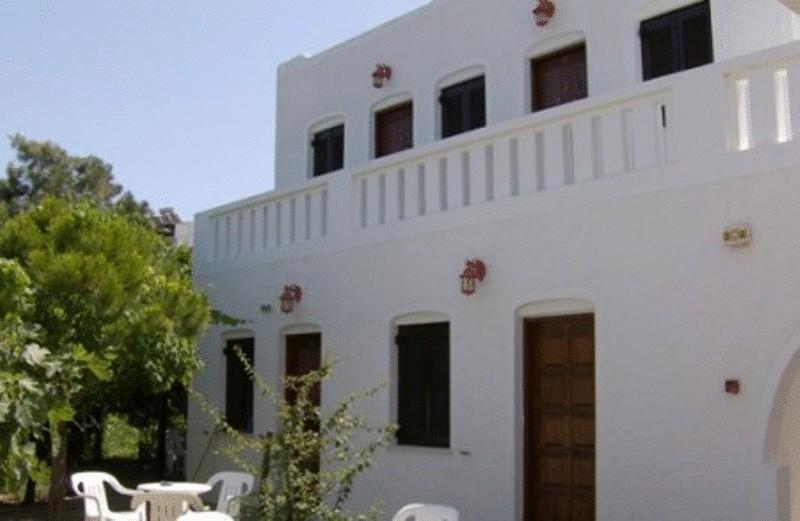 Albatross Hotel Livadi  Ngoại thất bức ảnh